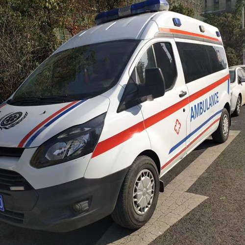 盐山品质救护车出租,为您的健康出行负责