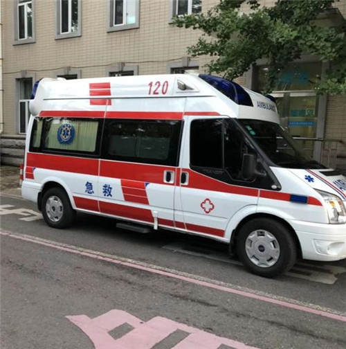 盐山选择我们的救护车出租,开启安心转院之旅